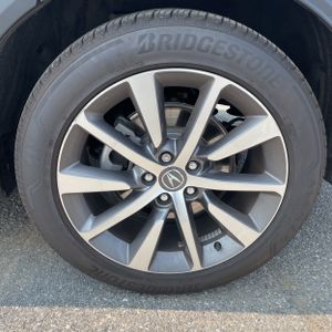 صورة مصغرة 18 لـ 2025 Acura MDX SH-AWD W/TECH