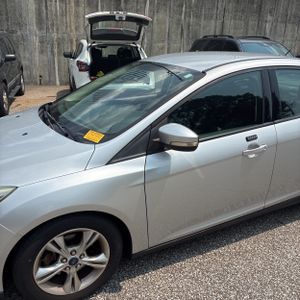 صورة 2 لـ 2014 FORD FOCUS SE
