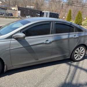 HYUNDAI SONATA SE - 4