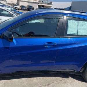 HONDA HR-V SPORT - 4