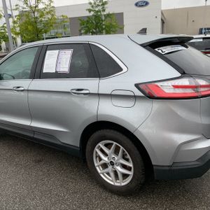 FORD EDGE SEL - 6