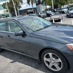 2014 Mercedes-BENZ E 350 4MATIC — фото 13