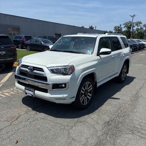 2022 Toyota 4RUNNER LIMITED photo 1