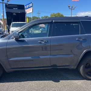 صورة 4 لـ 2015 JEEP GRAND CHEROKEE ALTITUDE