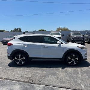 صورة 10 لـ 2018 Hyundai TUCSON LIMITED