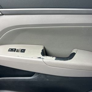 صورة مصغرة 57 لـ 2018 Hyundai ELANTRA SEL