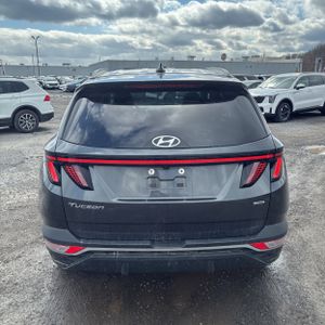 HYUNDAI TUCSON SEL - 7