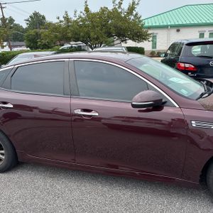 2020 KIA OPTIMA LX thumbnail 11