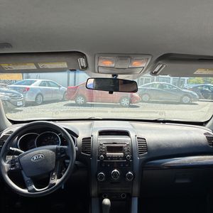 صورة مصغرة 36 لـ 2011 KIA SORENTO LX