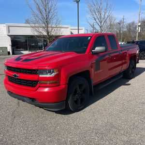 CHEVROLET SILVERADO 1500 CUSTOM - 1