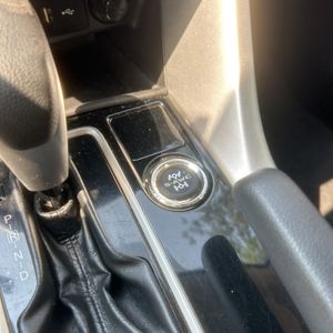 2019 Mitsubishi ECLIPSE CROSS ES thumbnail 65