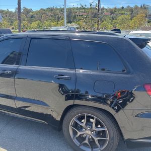 JEEP GRAND CHEROKEE LIMITED X - 6