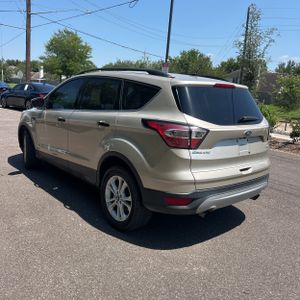 FORD ESCAPE SE - 5