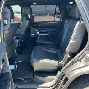 صورة 34 لـ 2023 Toyota SEQUOIA PLATINUM