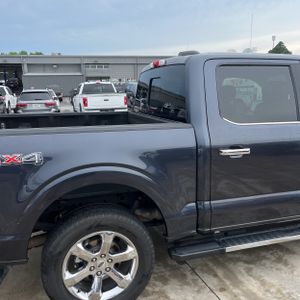 FORD F-150 LARIAT - 9