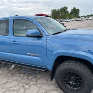 2019 Toyota TACOMA SR5 — фото 13