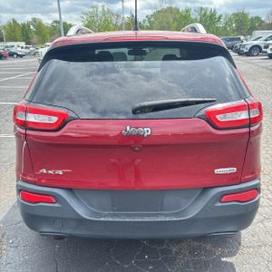 JEEP CHEROKEE LATITUDE - 7