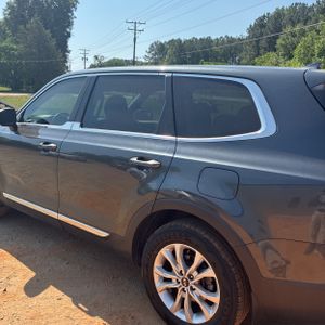 KIA TELLURIDE LX - 6