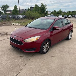FORD FOCUS SE - 1