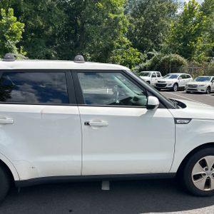 2016 KIA SOUL BASE 照片 11