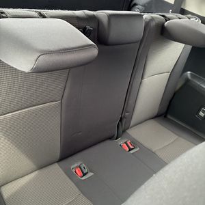 2023 Toyota HIGHLANDER LE thumbnail 36