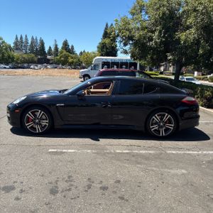 2012 Porsche PANAMERA TURBO S 照片 3