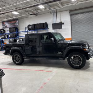 JEEP GLADIATOR OVERLAND - 10