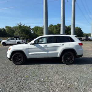 2015 JEEP GRAND CHEROKEE LAREDO — фото 3