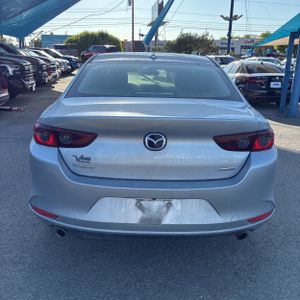 MAZDA MAZDA3 SEDAN PREFERRED - 7