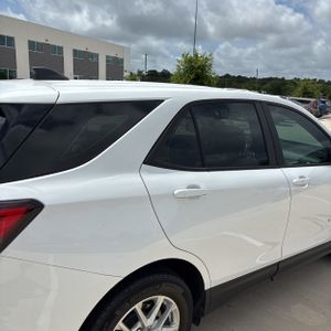 CHEVROLET EQUINOX LS - 9