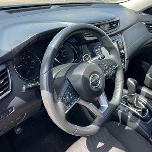 صورة مصغرة 62 لـ 2017 Nissan ROGUE SV