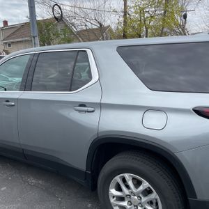 CHEVROLET TRAVERSE LS - 6