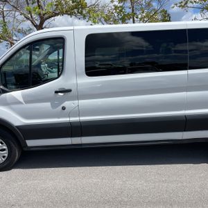 FORD TRANSIT 350 XLT - 4