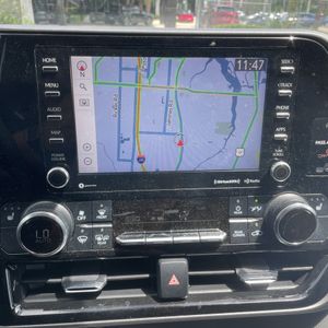 2022 Toyota HIGHLANDER XLE thumbnail 36