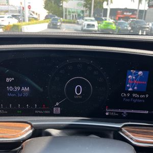 2024 Cadillac ESCALADE ESV LUXURY thumbnail 42