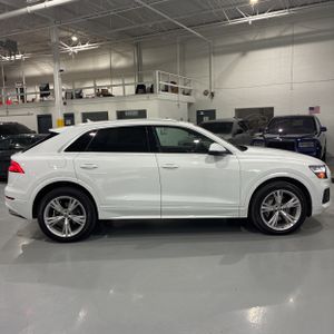 AUDI Q8 55 PREMIUM - 10