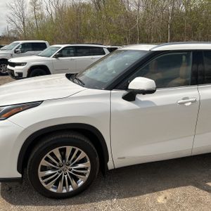 TOYOTA HIGHLANDER - 2