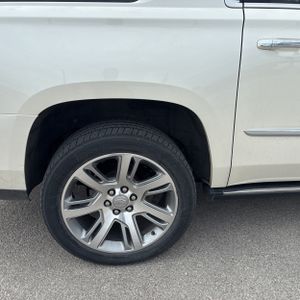 CADILLAC ESCALADE ESV PREMIUM - 9