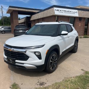 CHEVROLET TRAILBLAZER LT - 1