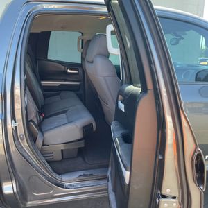 صورة مصغرة 35 لـ 2017 Toyota TUNDRA SR5