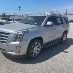 CADILLAC ESCALADE LUXURY - 1