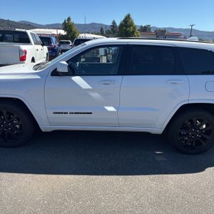 2019 JEEP GRAND CHEROKEE ALTITUDE 照片 4