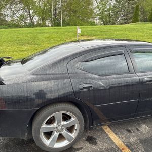 DODGE CHARGER SXT - 9