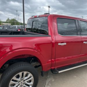 FORD F-150 LARIAT - 9