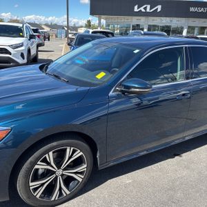 VOLKSWAGEN PASSAT SE - 2