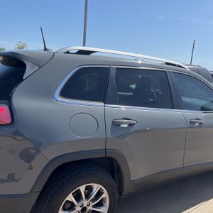 صورة 9 لـ 2020 JEEP CHEROKEE LATITUDE PLUS