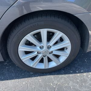 2013 Toyota CAMRY XLE V6 缩略图 18