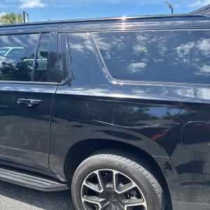 CHEVROLET SUBURBAN RST - 6