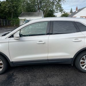 2017 Lincoln MKC SELECT 照片 4