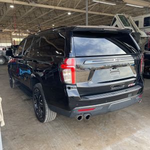 CHEVROLET SUBURBAN RST - 3